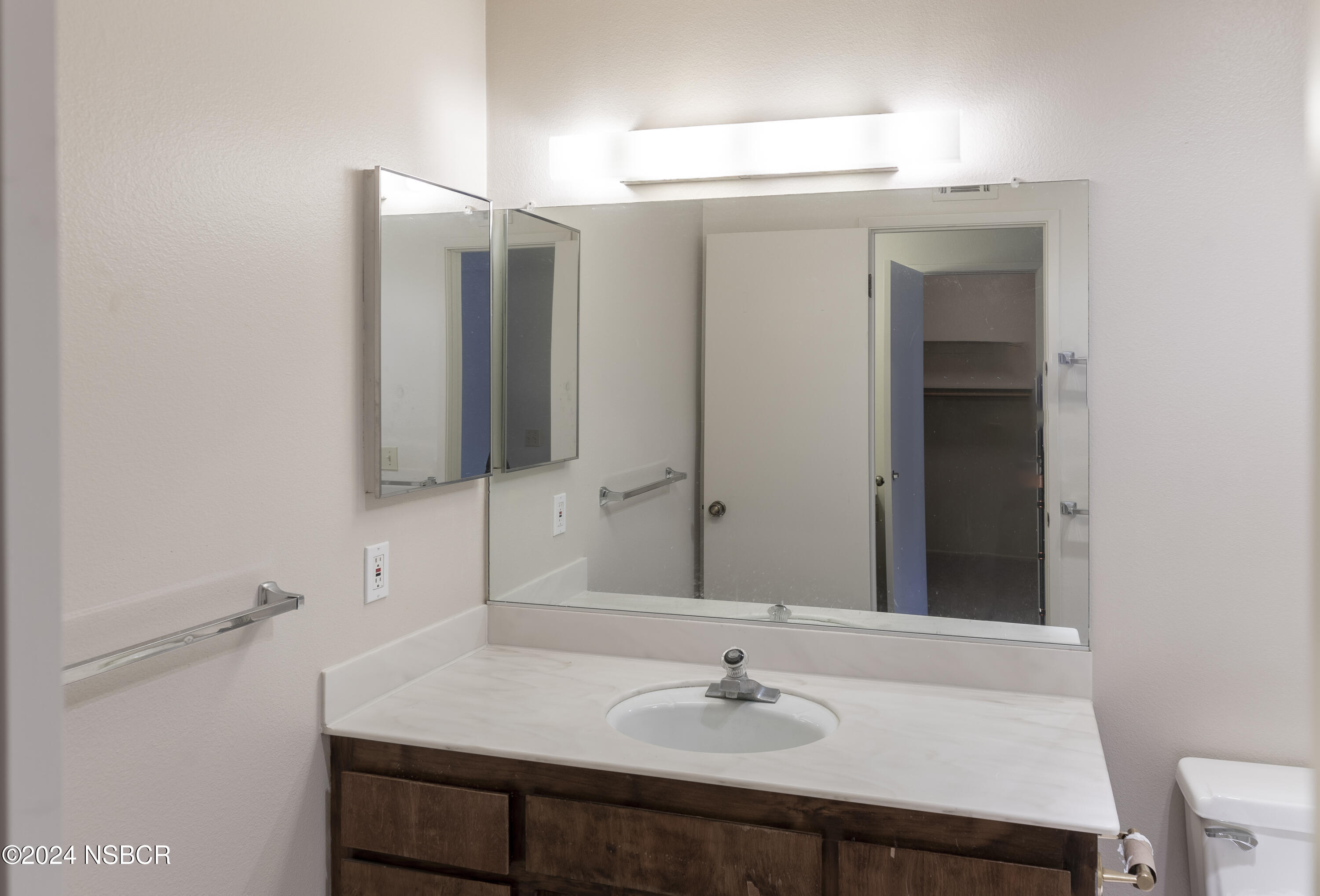 3954 Mesa Circle Dr A