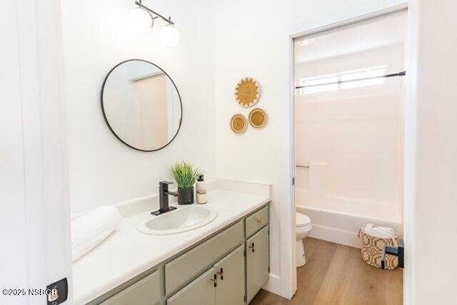 1121 Bellflower Lane