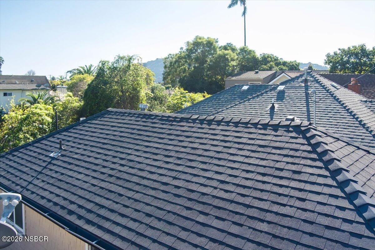 309 W Victoria Street