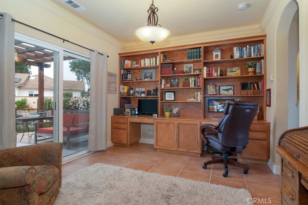 1215 Harris Drive