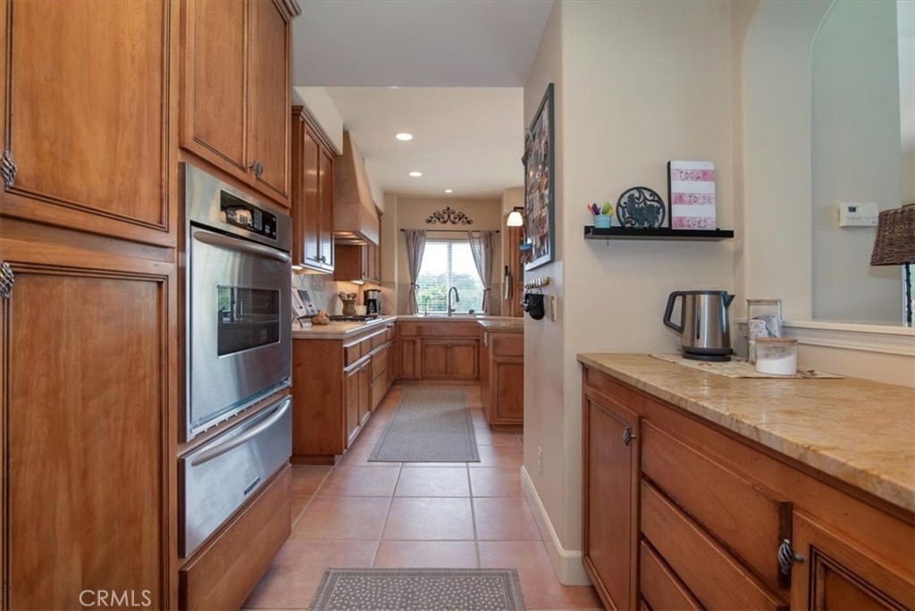 1215 Harris Drive