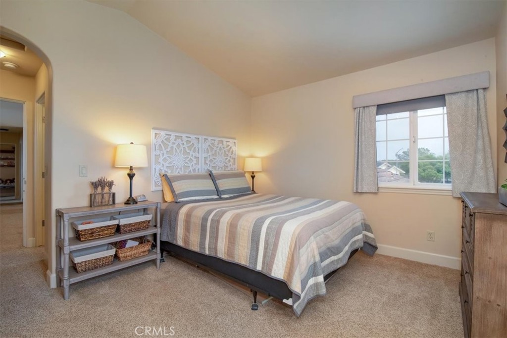 1215 Harris Drive