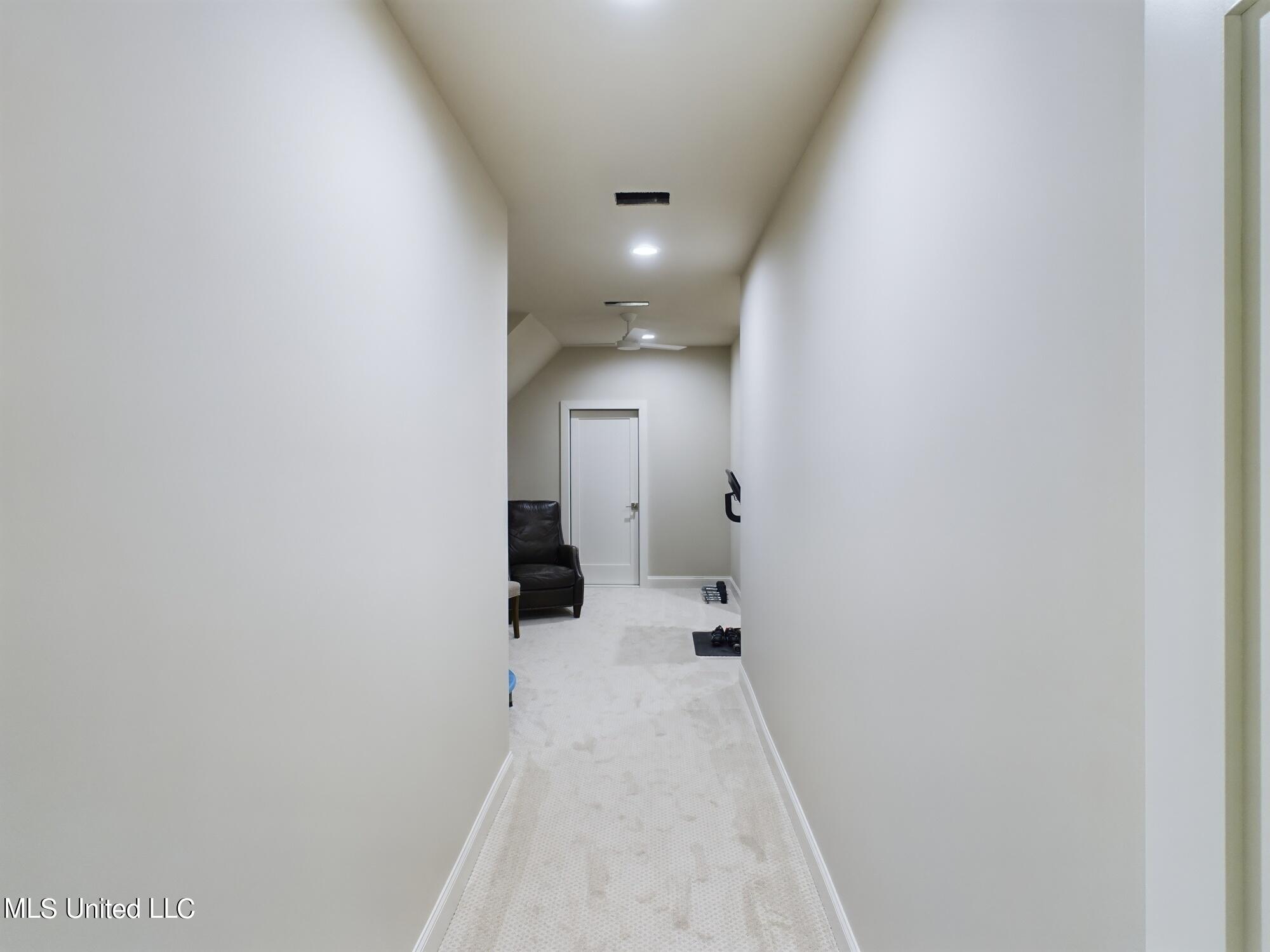 211b Chestnut Spring Road Road