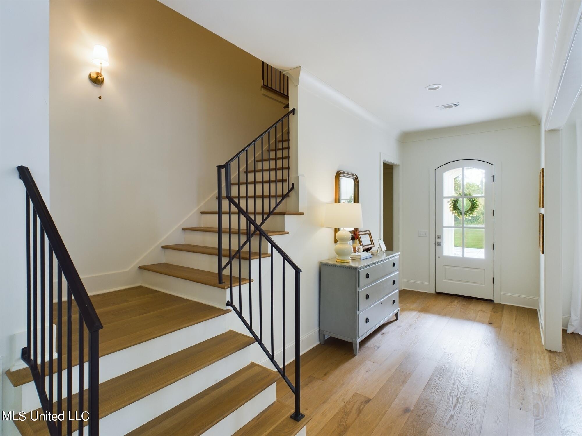 211b Chestnut Spring Road Road