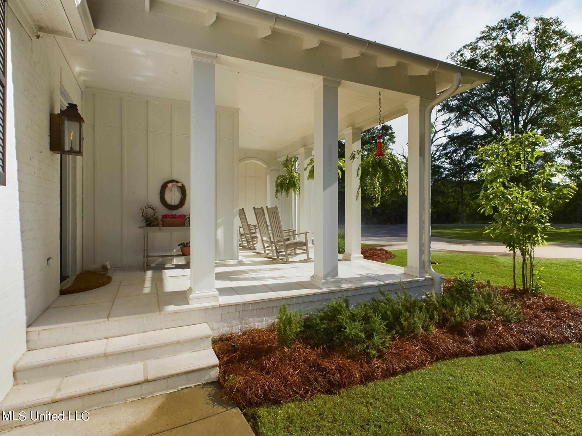 211b Chestnut Spring Road Road