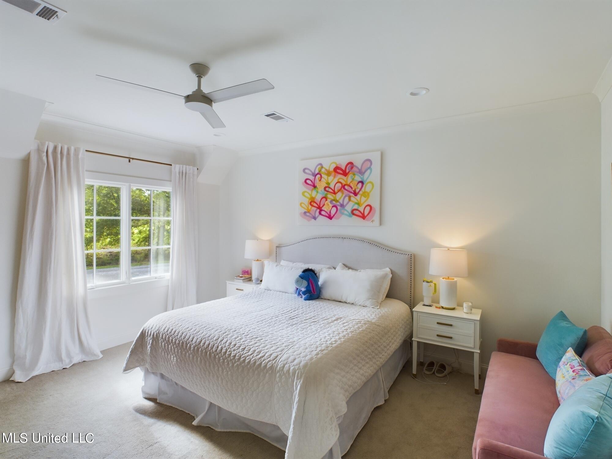 211b Chestnut Spring Road Road