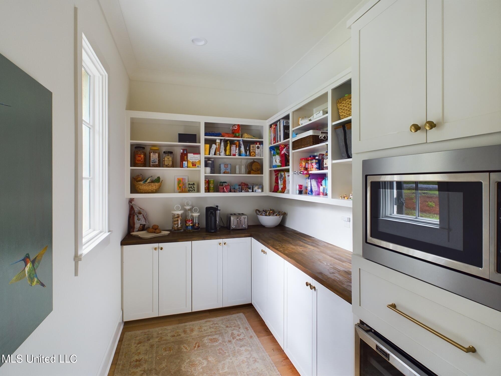 211b Chestnut Spring Road Road