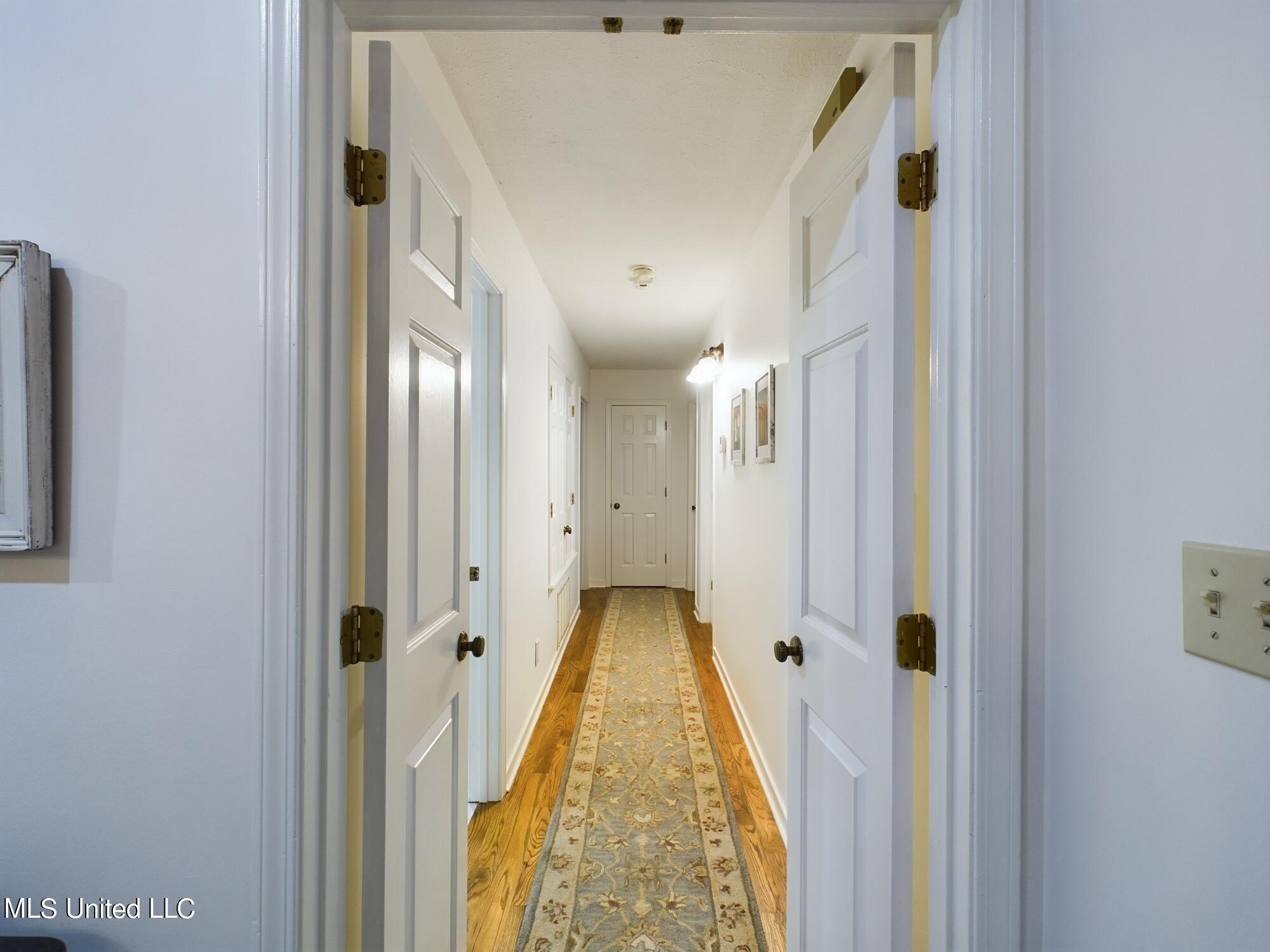 104 Hunter Court Court