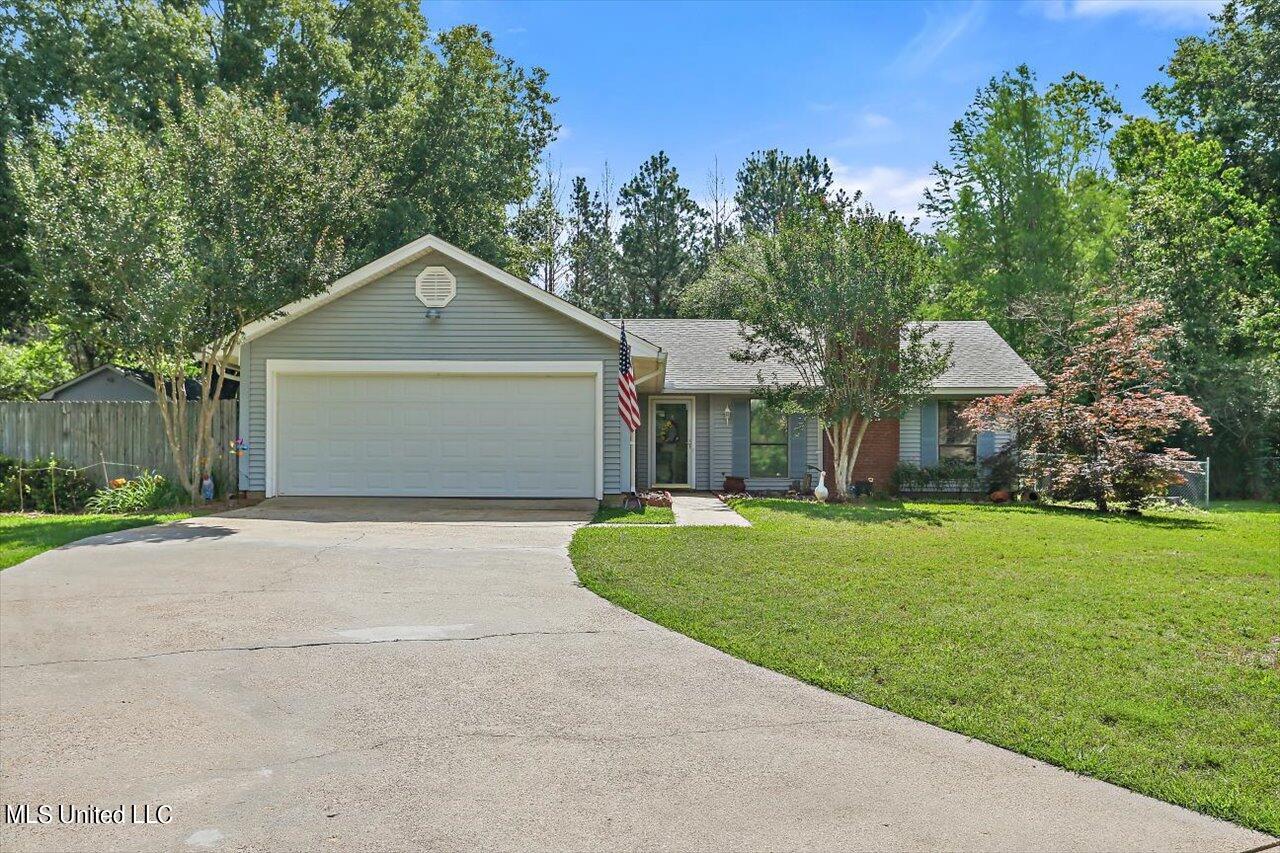 214 Oak Bend