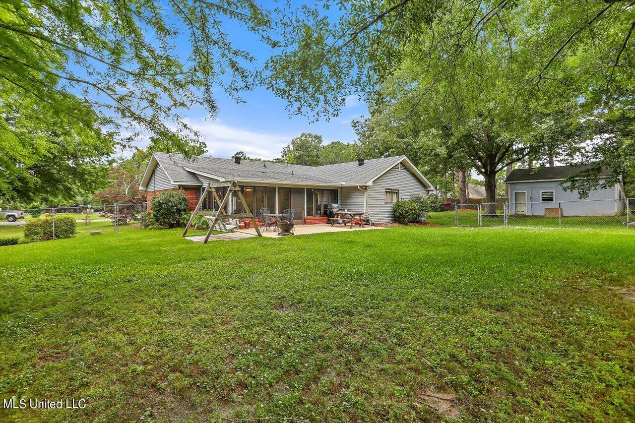 214 Oak Bend