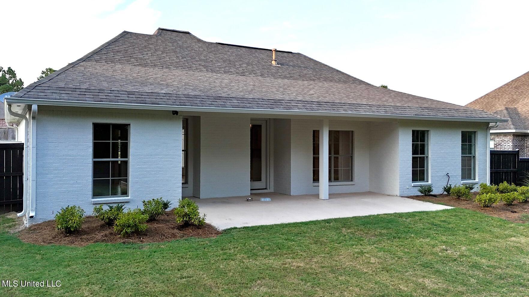 117 Fieldstone Lane