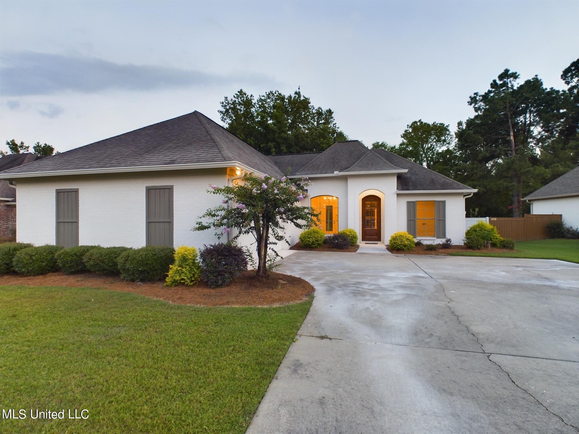 117 Fieldstone Lane
