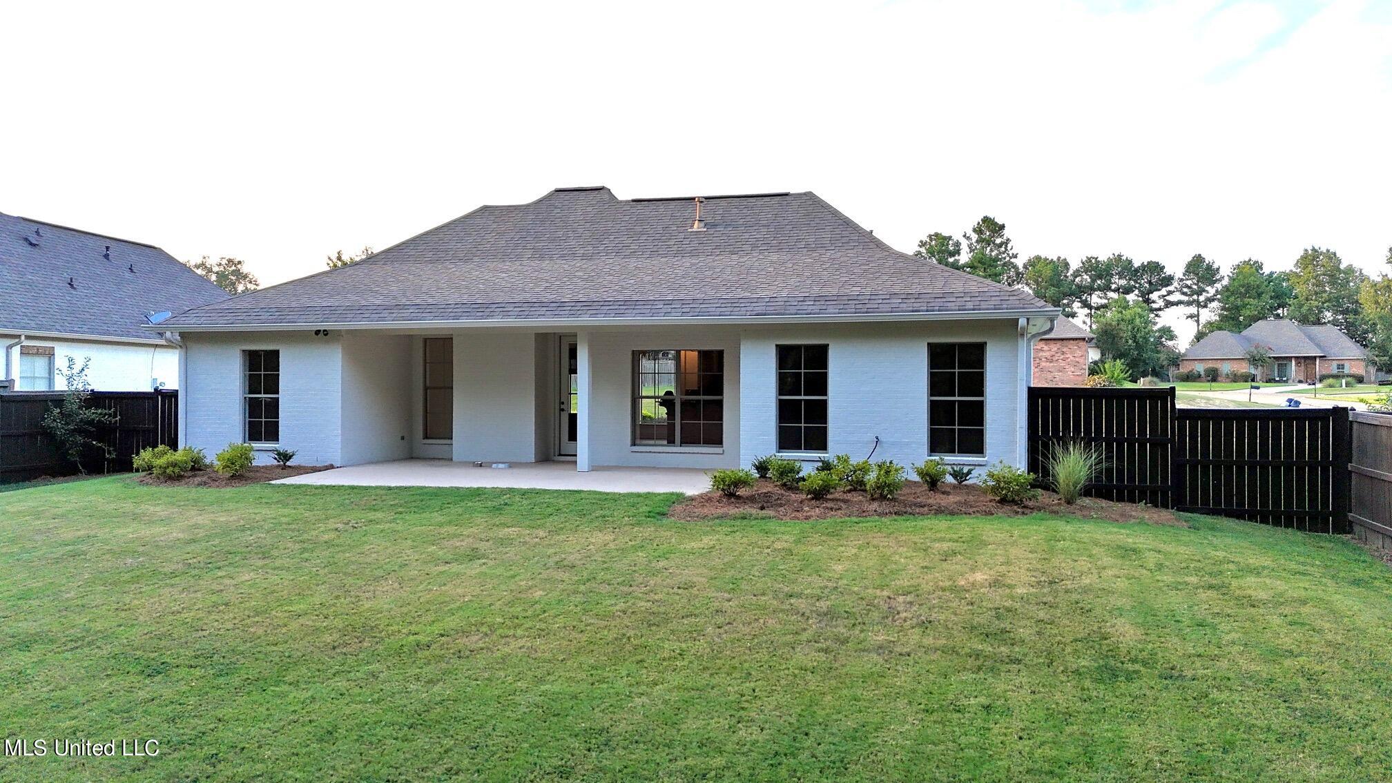 117 Fieldstone Lane