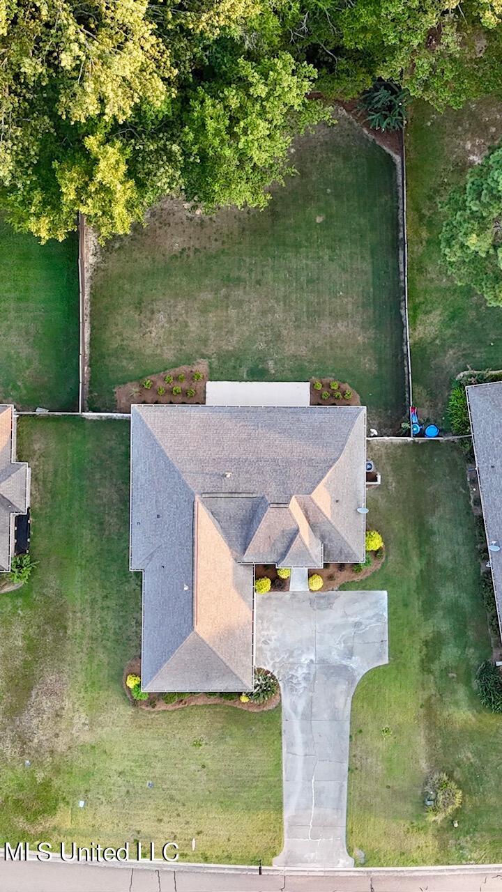 117 Fieldstone Lane