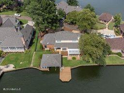 143 Charleston Lane