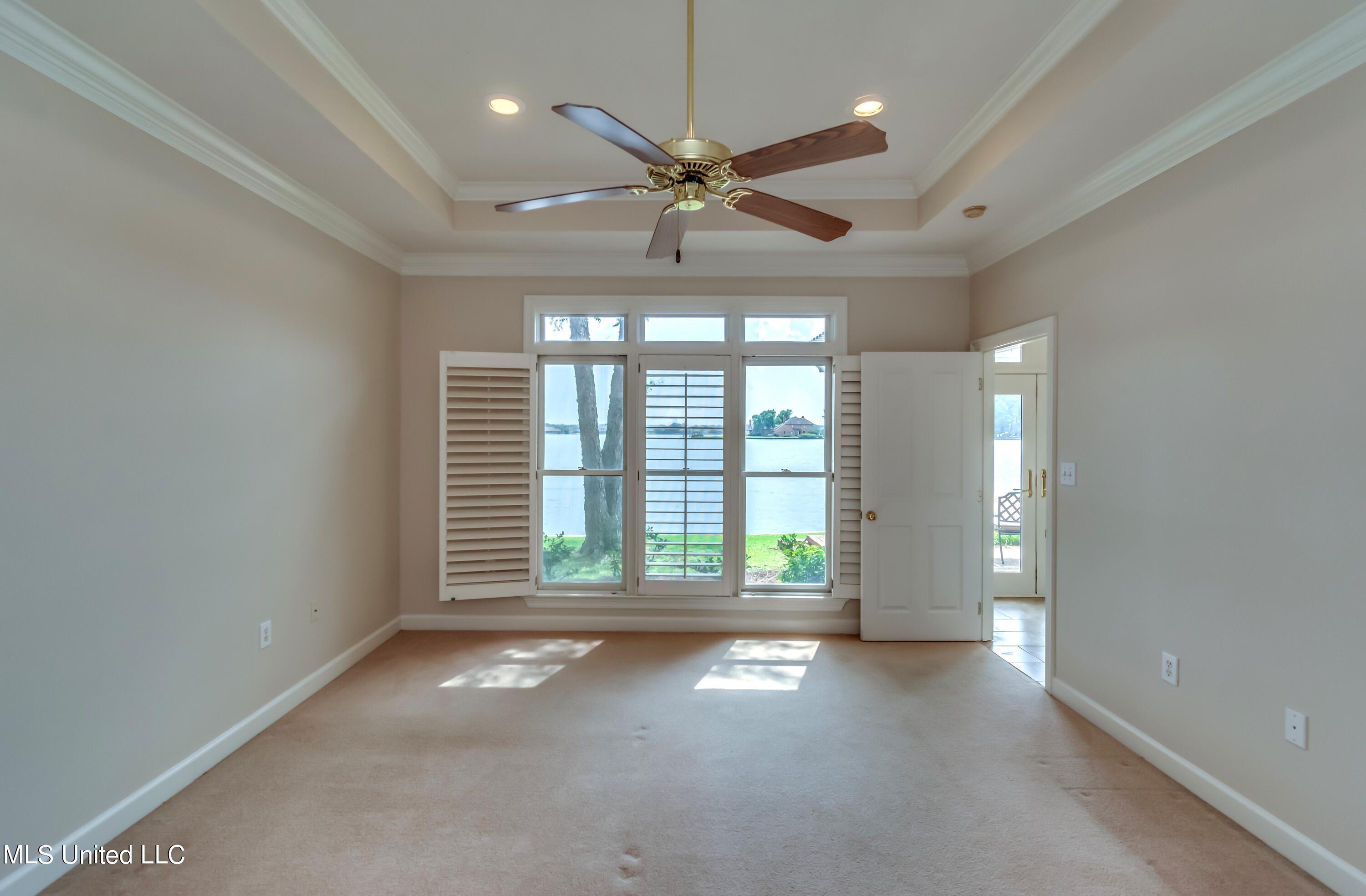 143 Charleston Lane