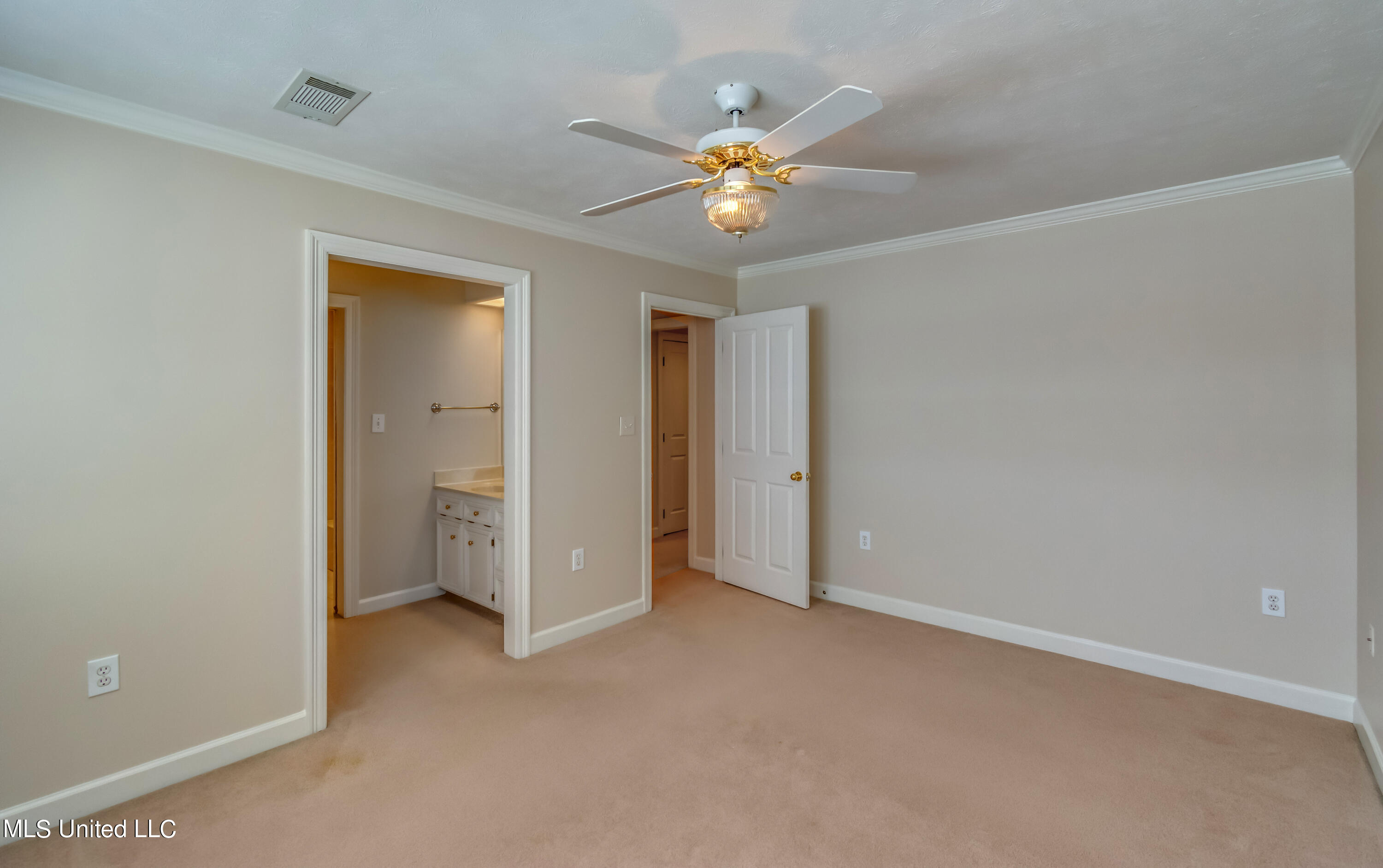 143 Charleston Lane