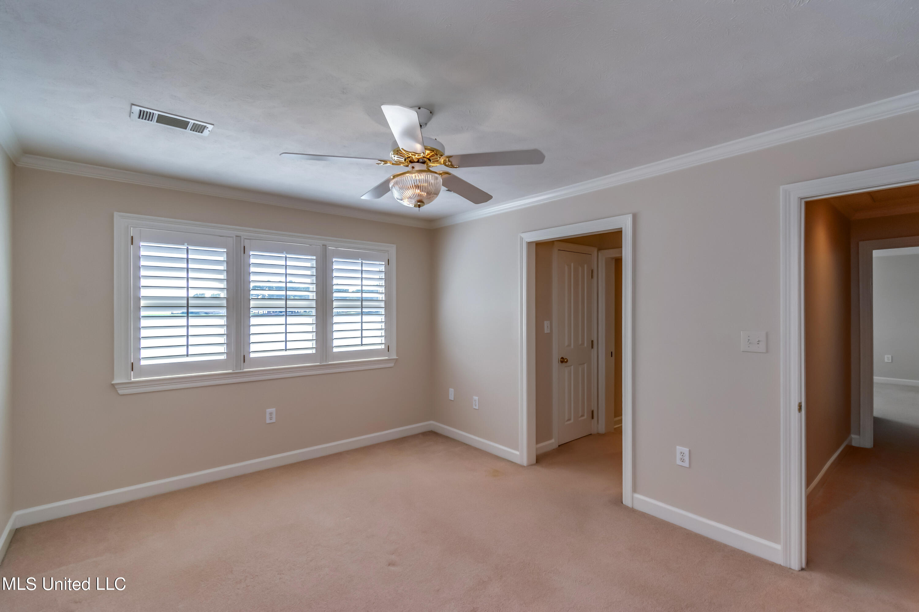 143 Charleston Lane