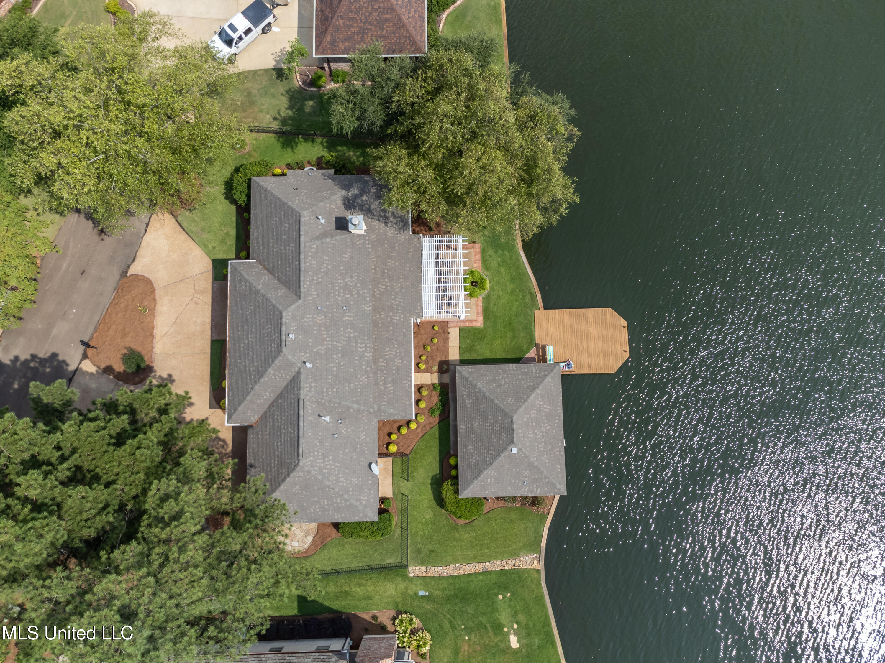 143 Charleston Lane