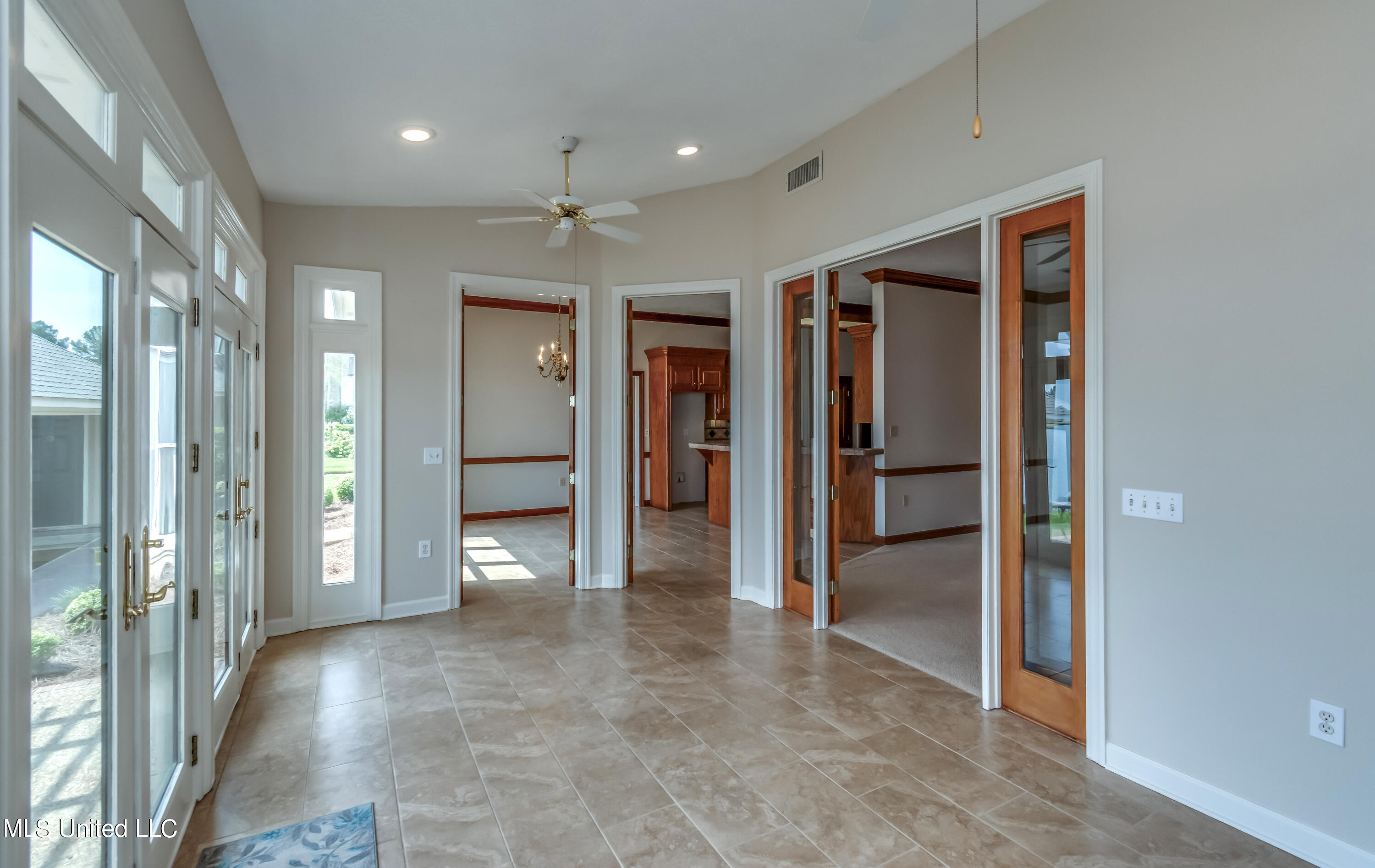 143 Charleston Lane