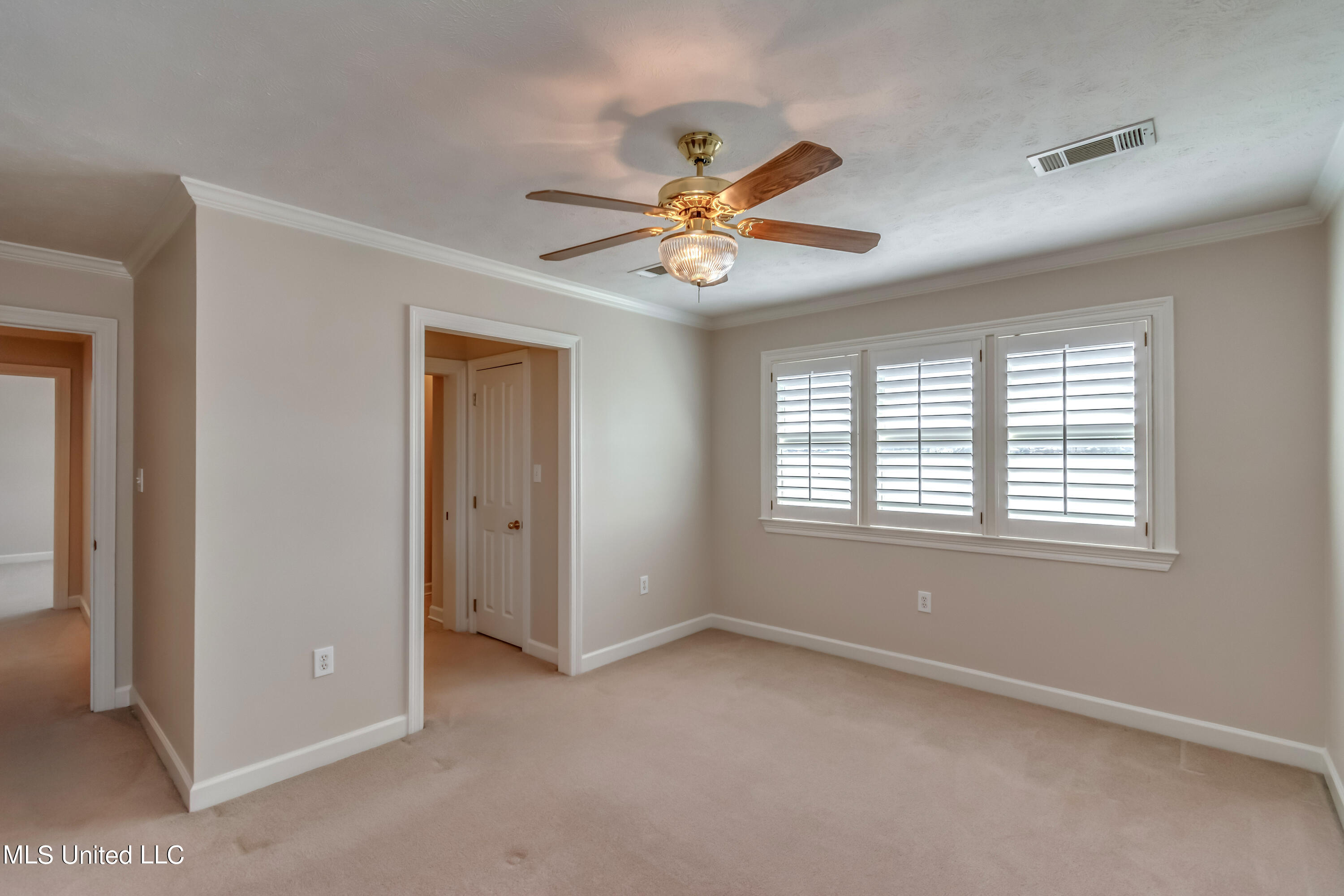 143 Charleston Lane