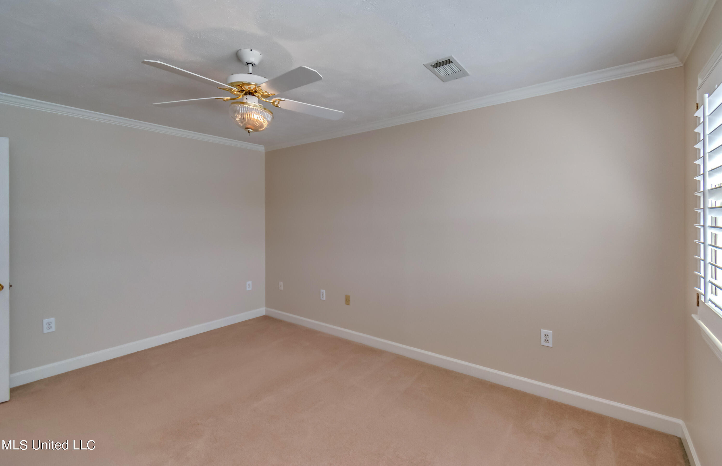 143 Charleston Lane