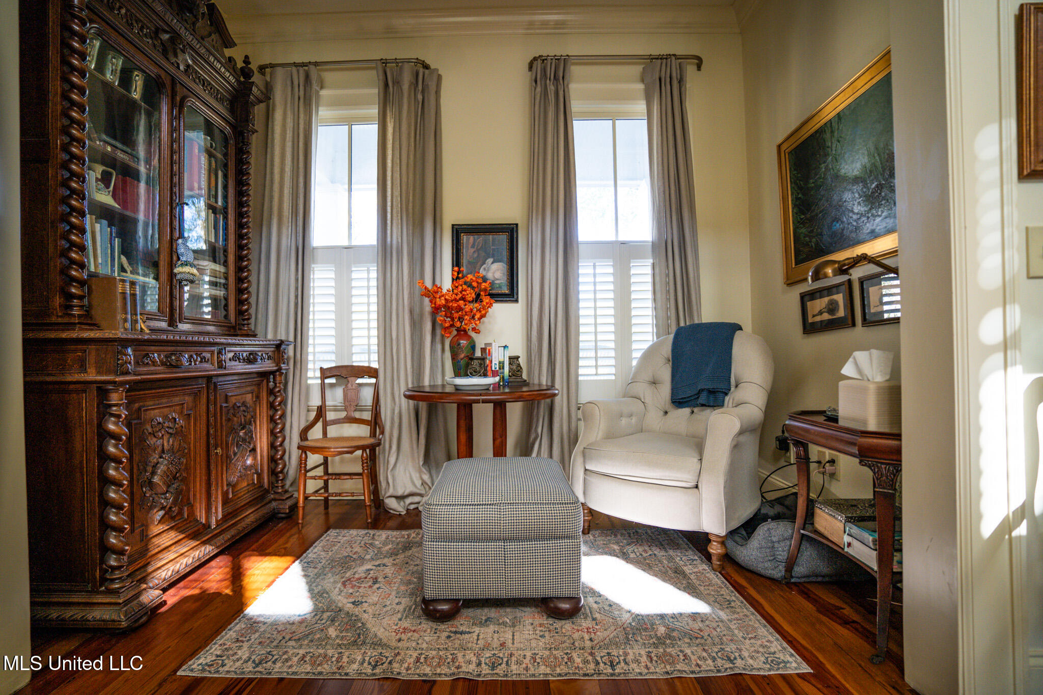 163 Reunion Boulevard