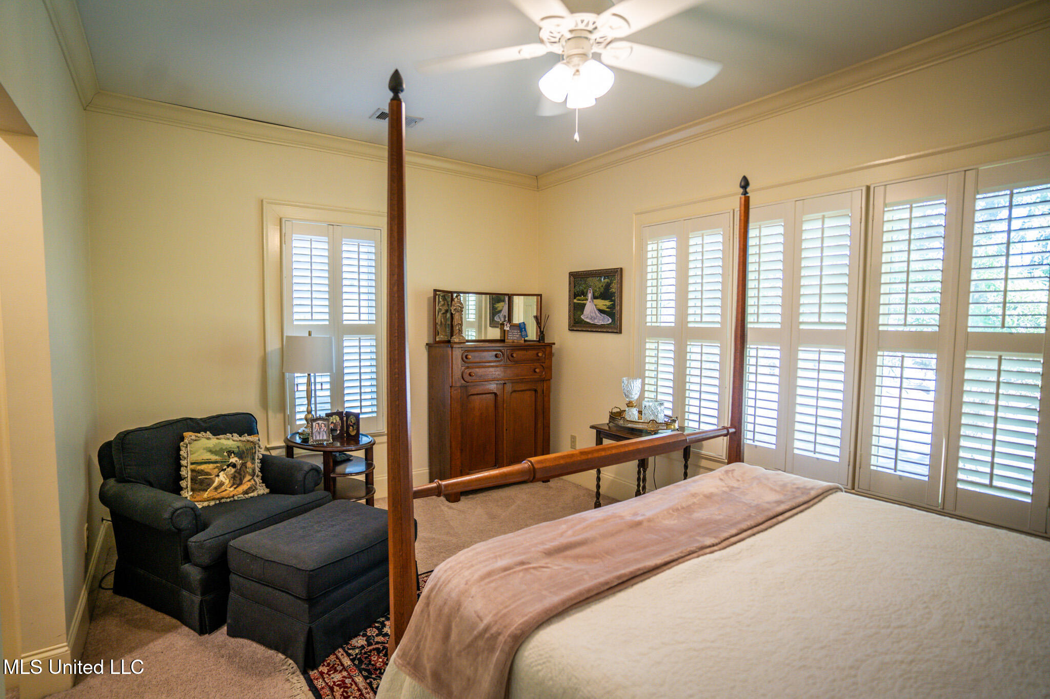 163 Reunion Boulevard