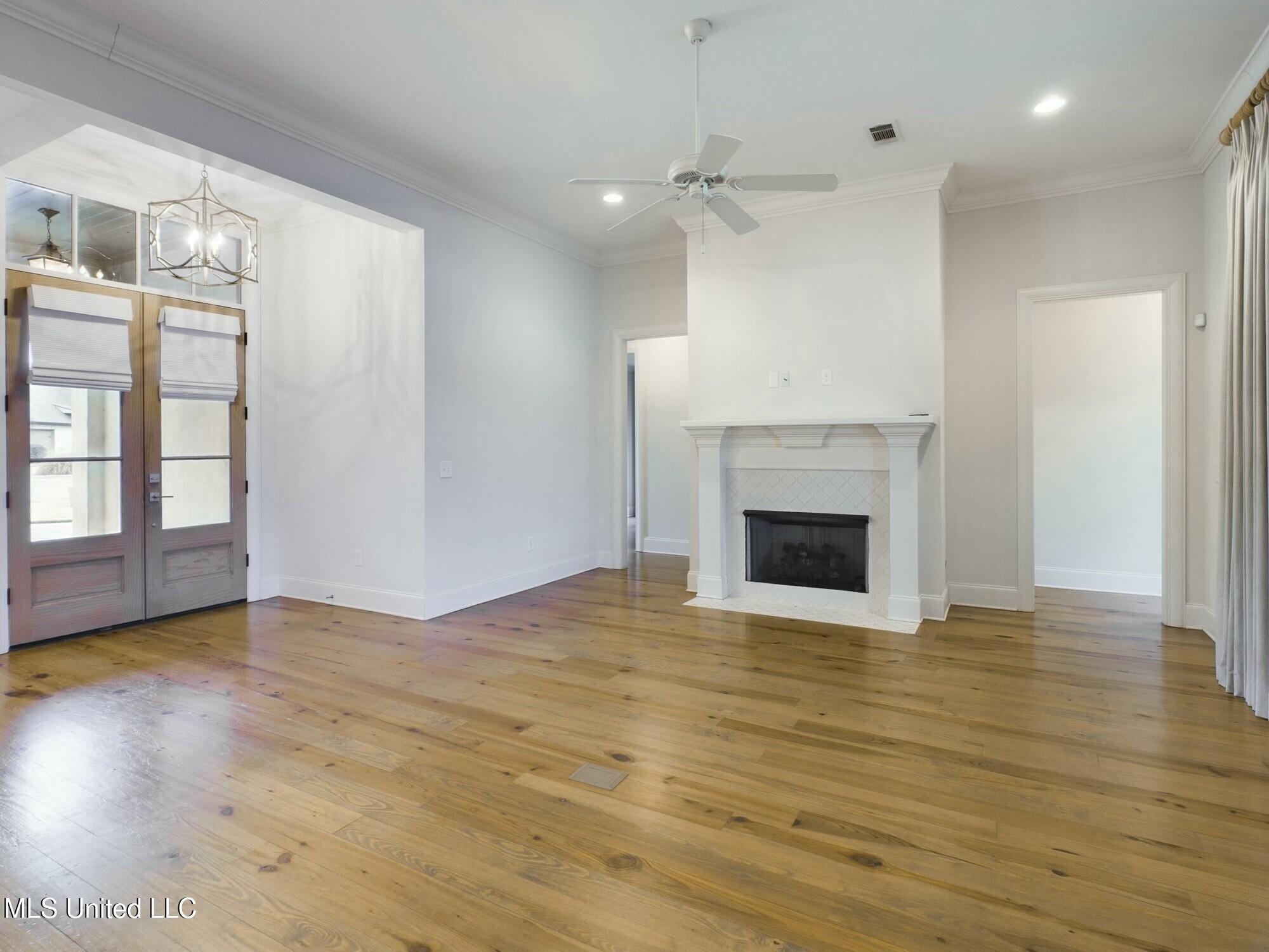 142 Camden Shores