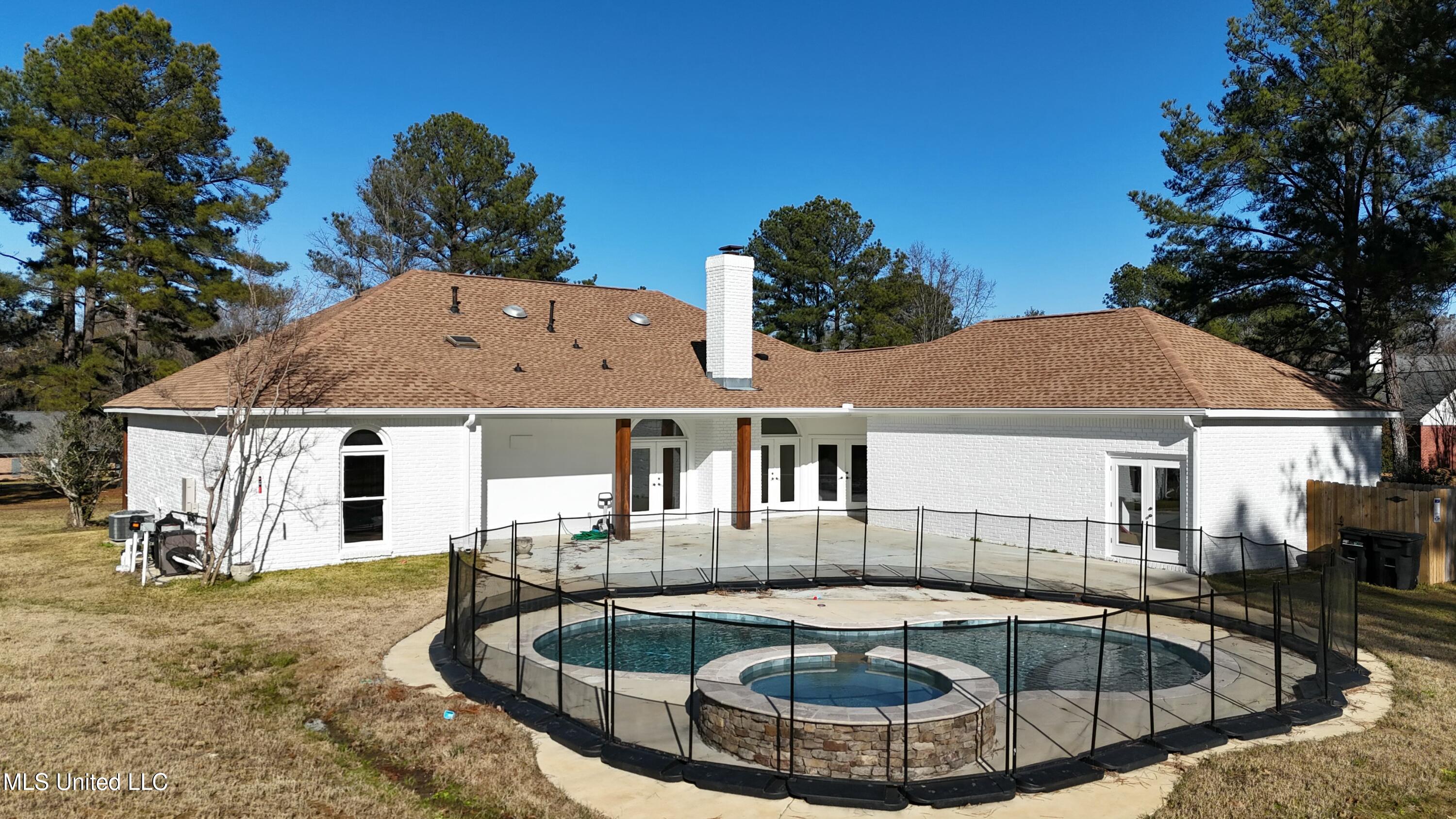 219 Ingleside Drive