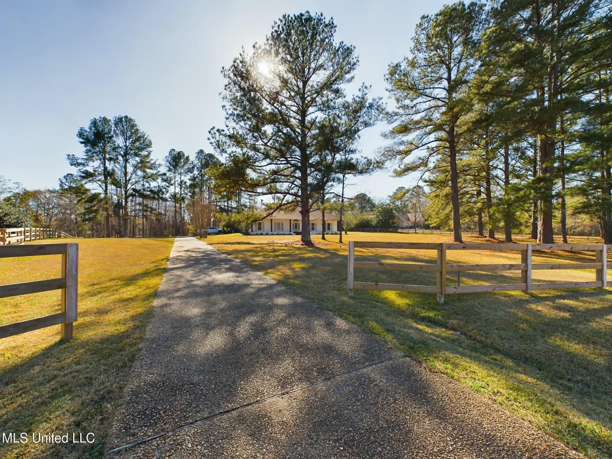 219 Ingleside Drive