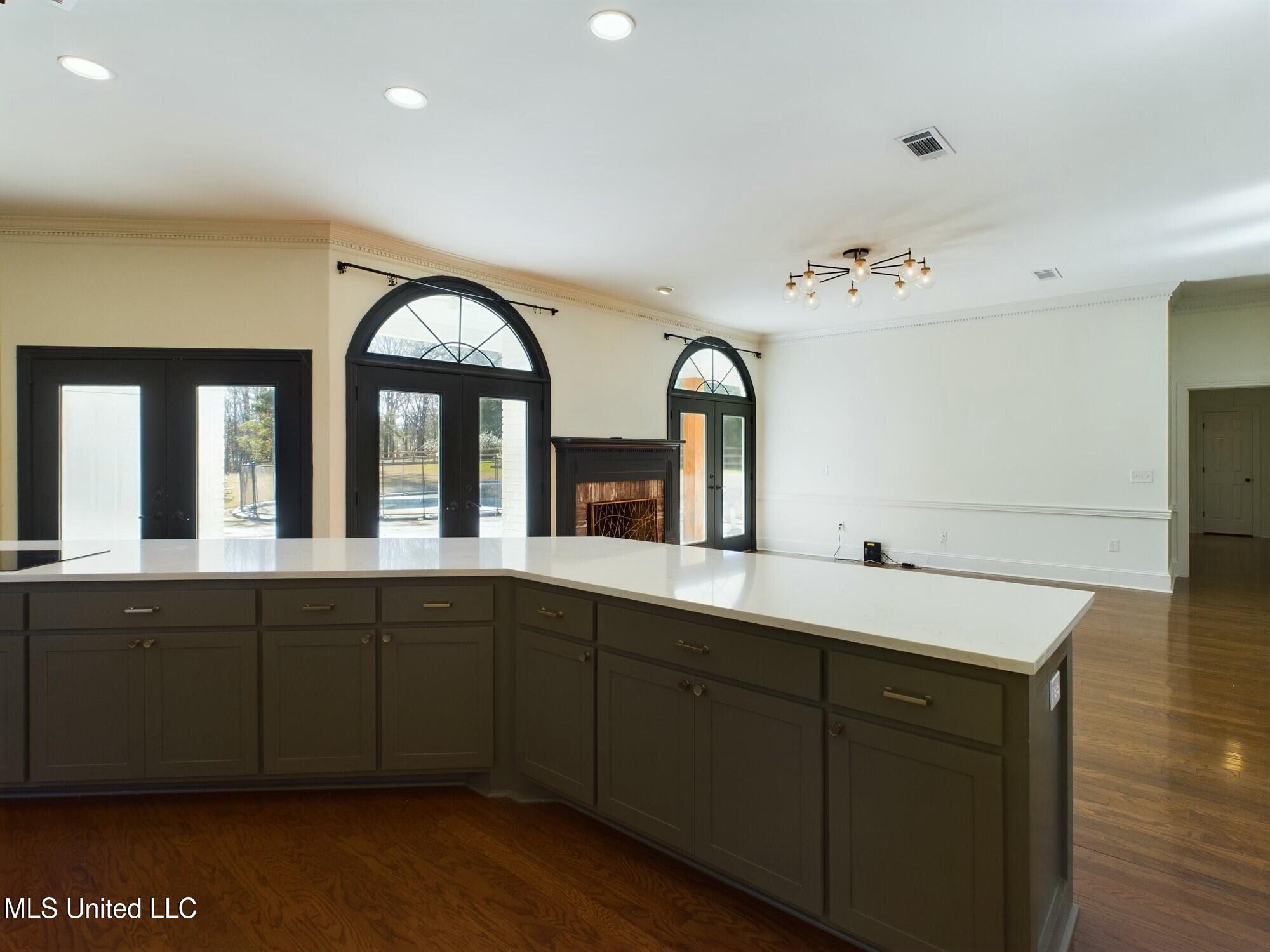 219 Ingleside Drive