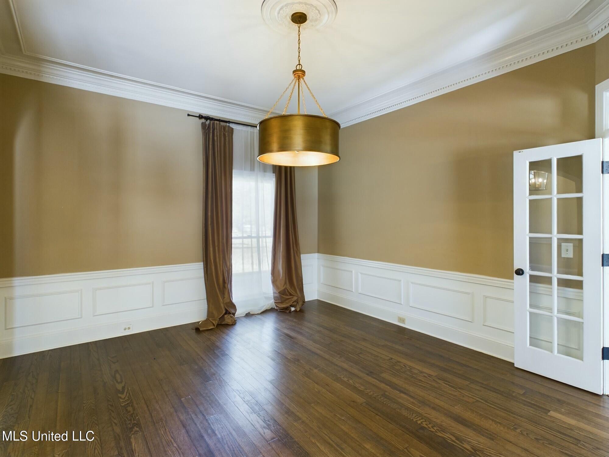 219 Ingleside Drive