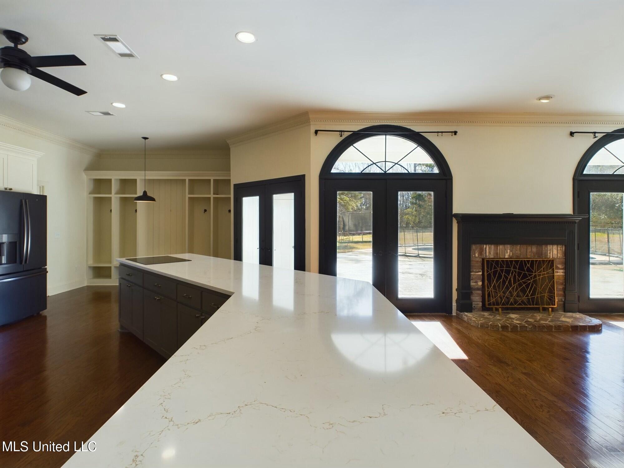 219 Ingleside Drive