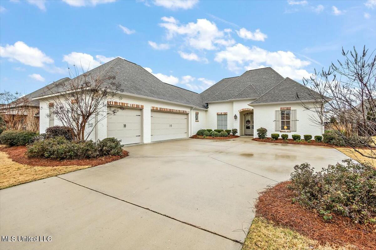 305 Colony Court