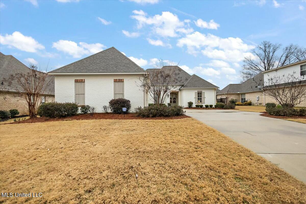 305 Colony Court
