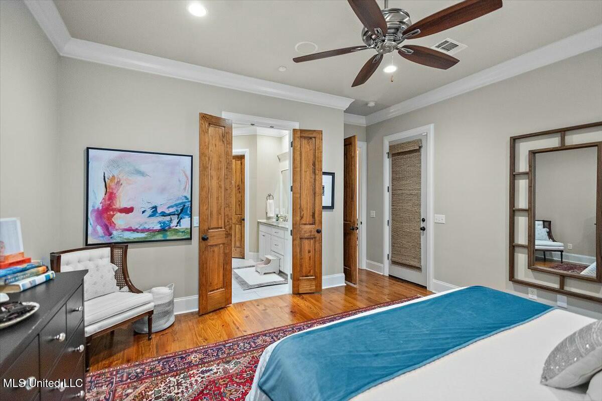 305 Colony Court