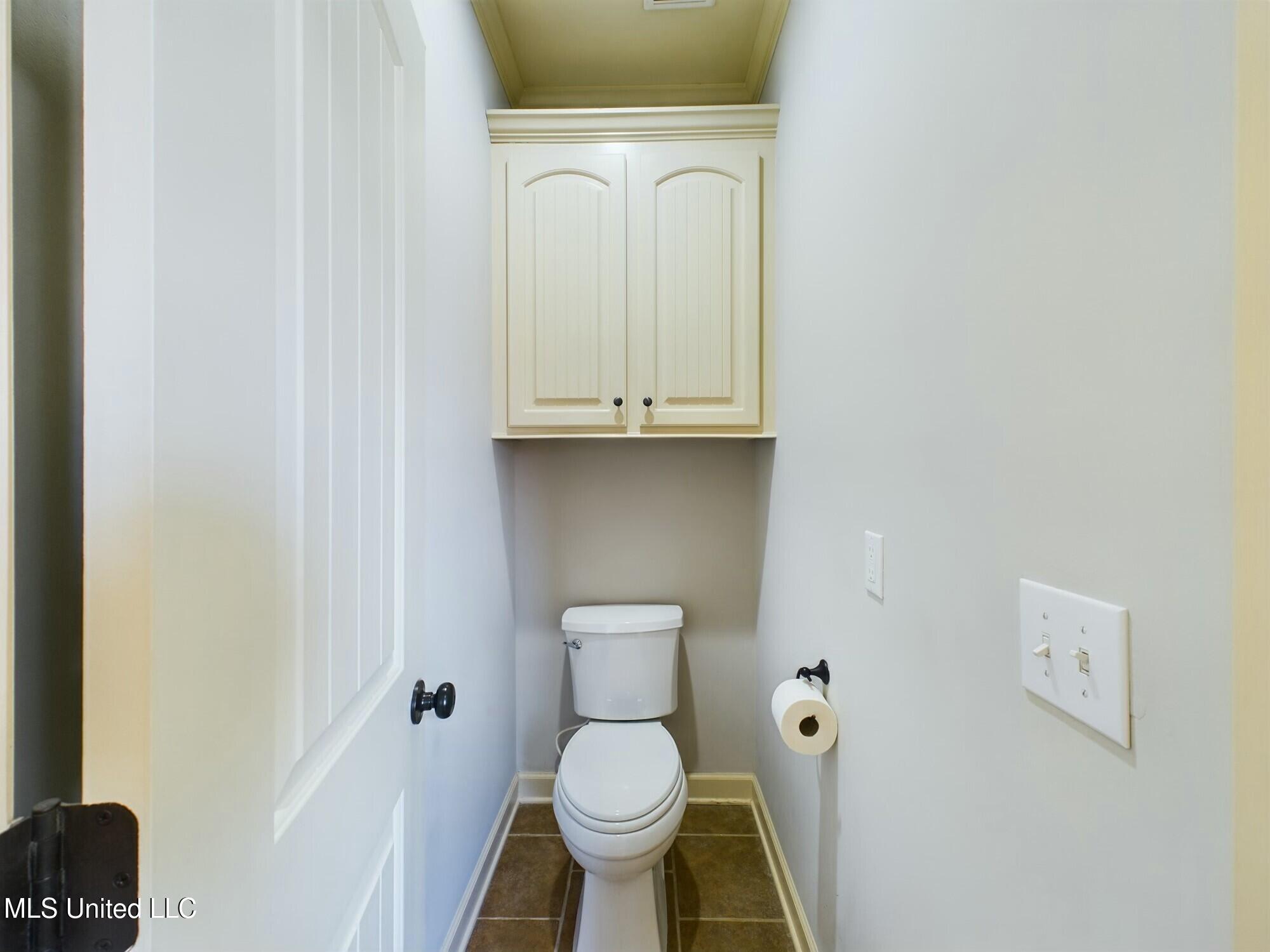 633 Tucker Crossing