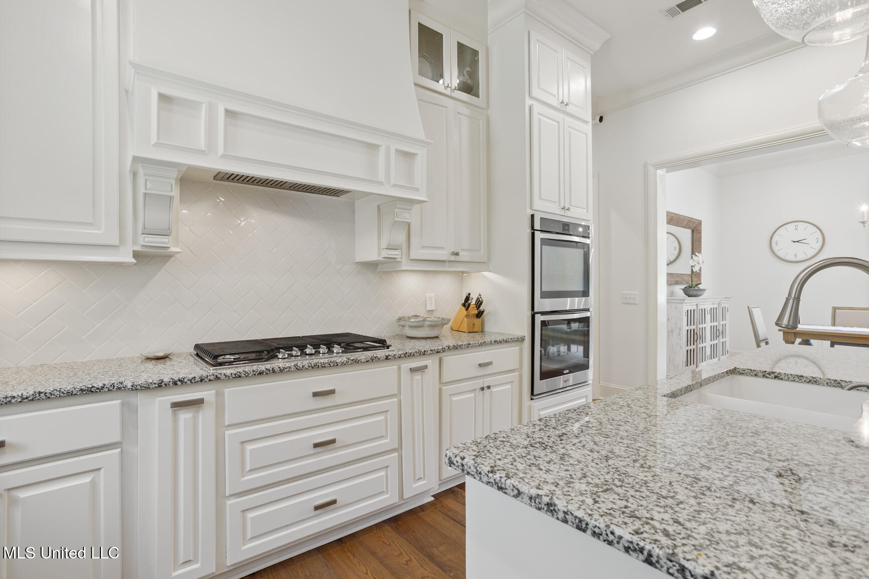 168 Chestnut Hill Road
