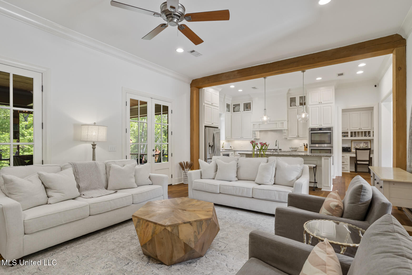 168 Chestnut Hill Road