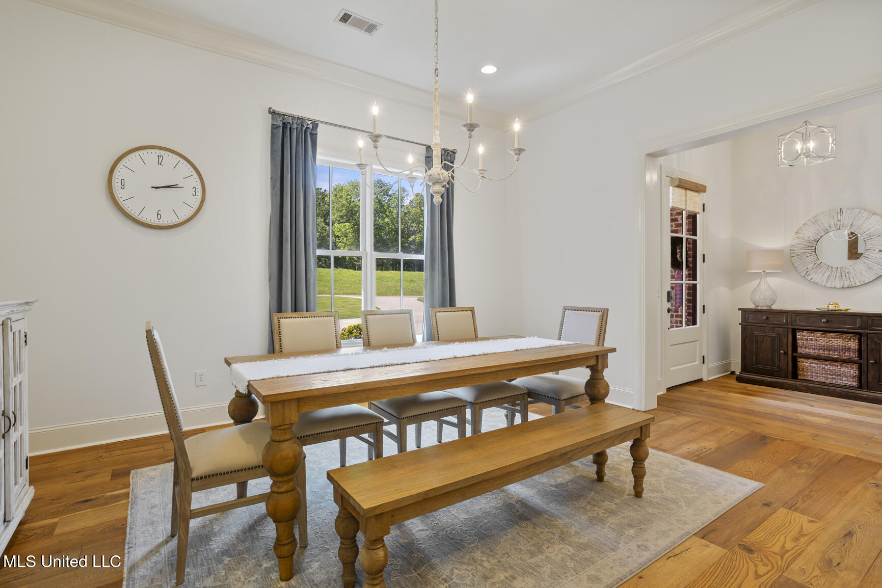 168 Chestnut Hill Road