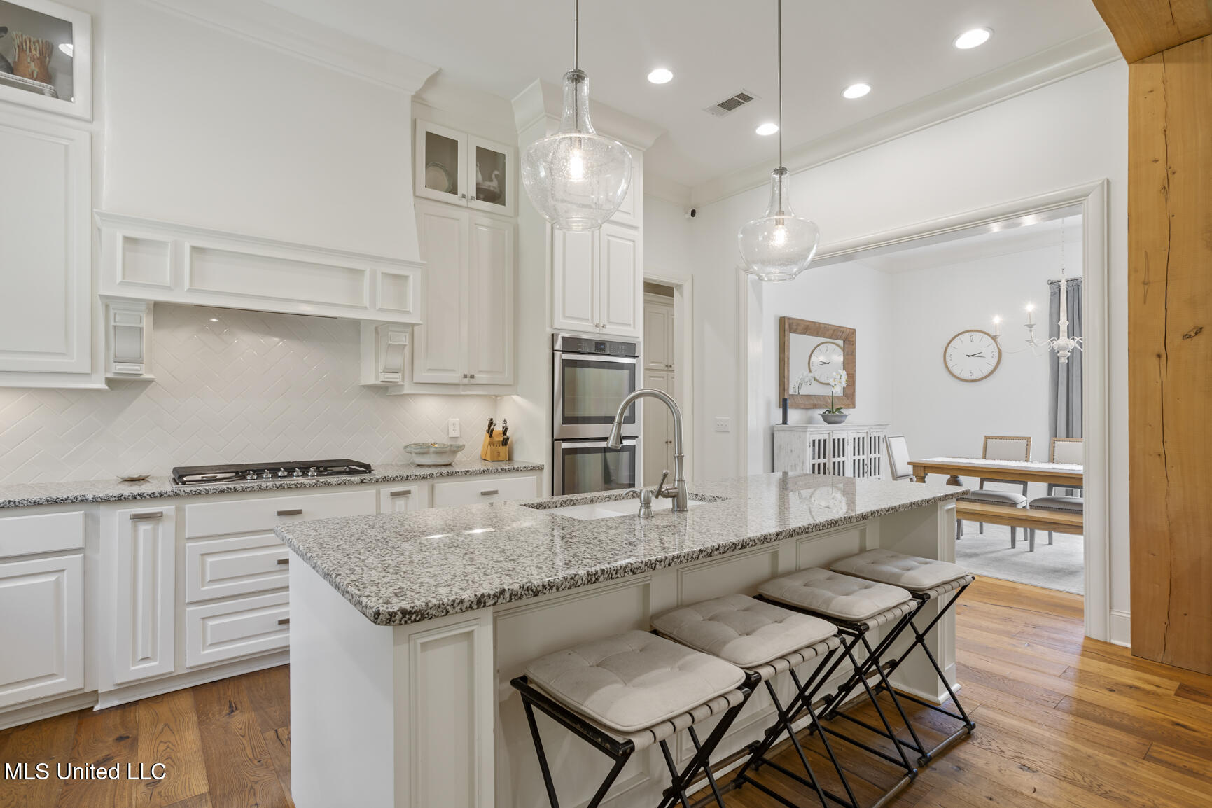 168 Chestnut Hill Road