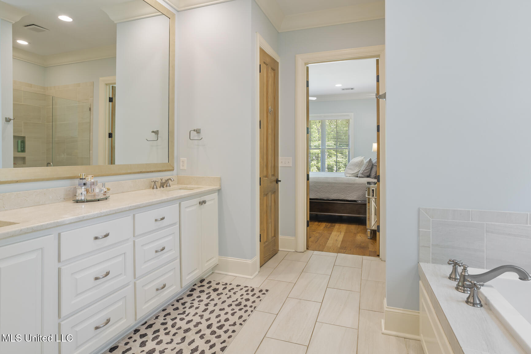 168 Chestnut Hill Road