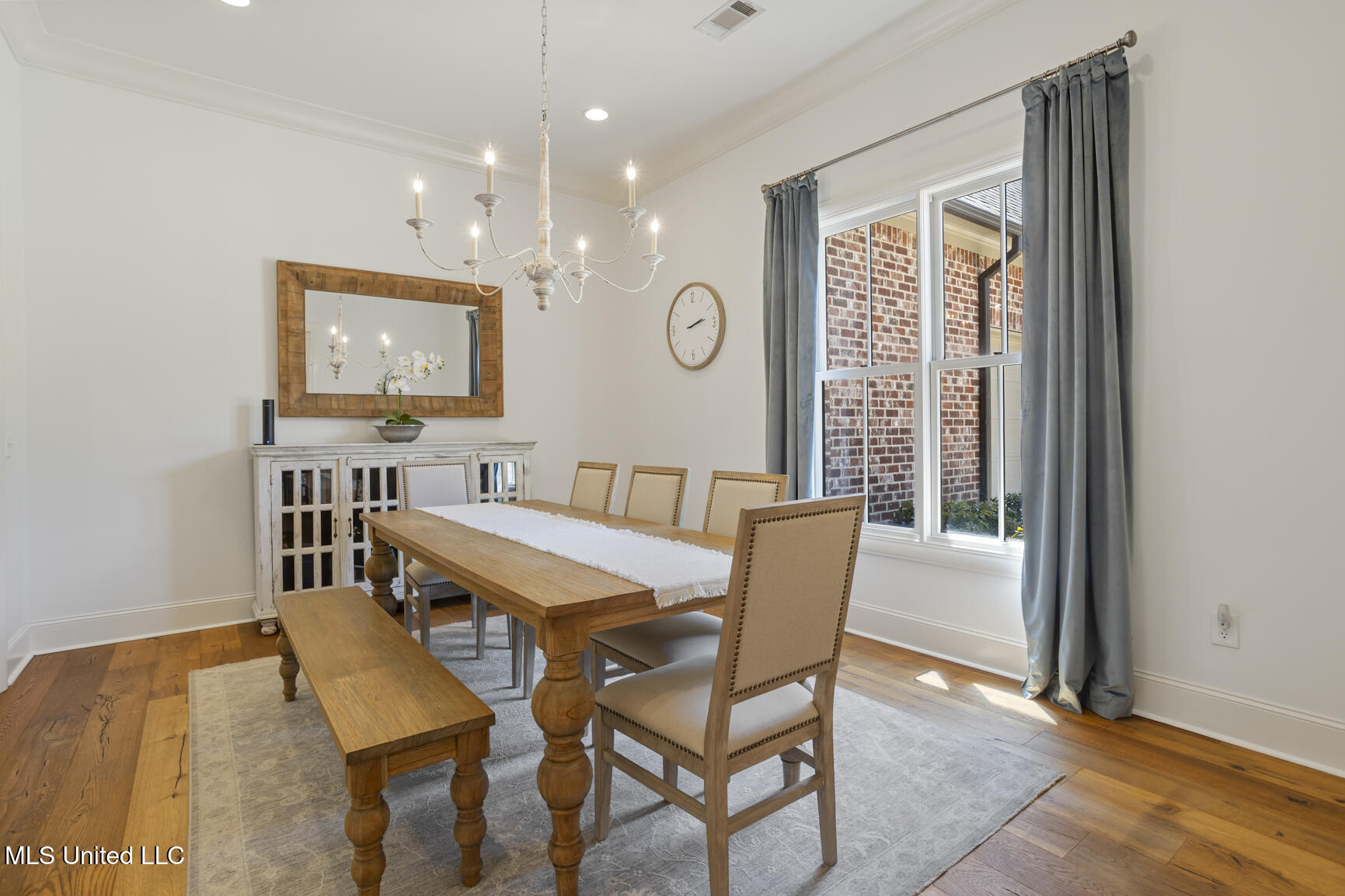 168 Chestnut Hill Road