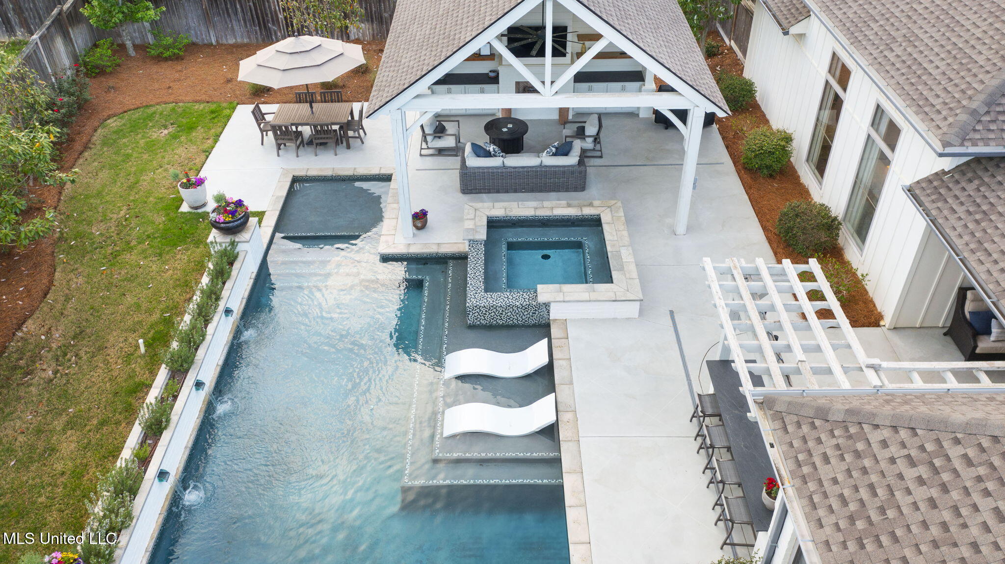 129 Camden Trail