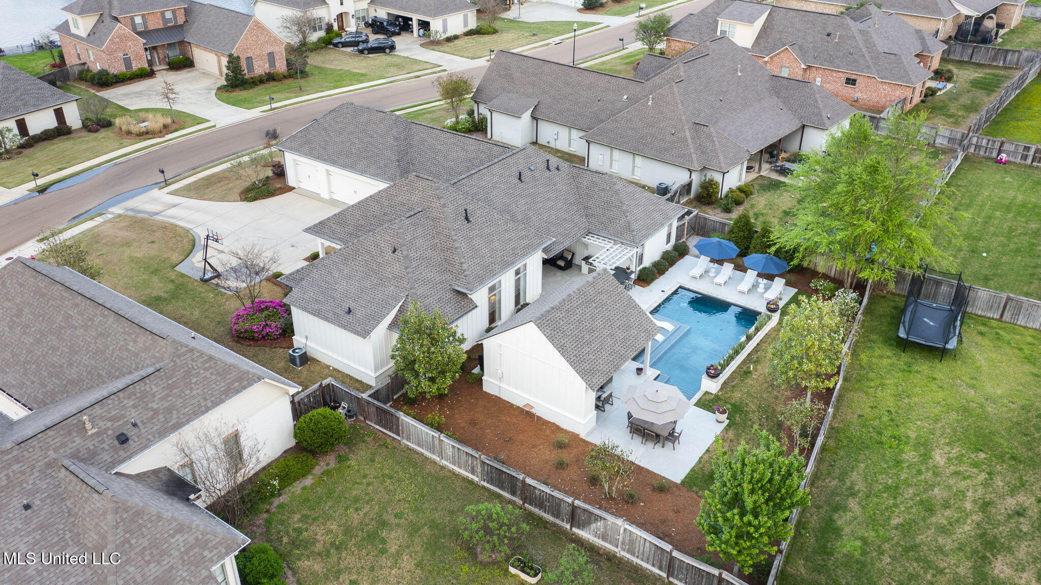 129 Camden Trail