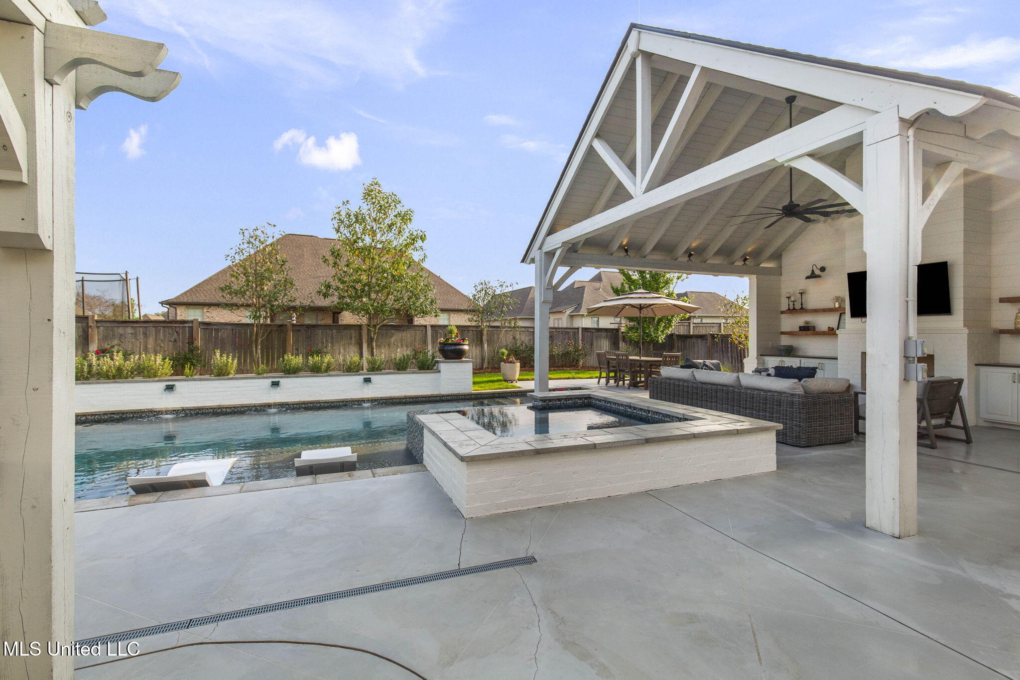 129 Camden Trail