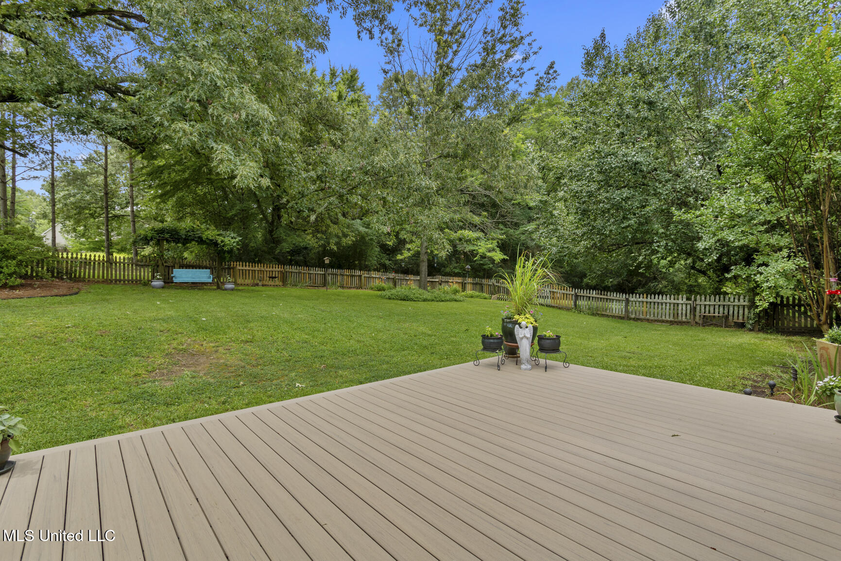 16 Greystone Drive