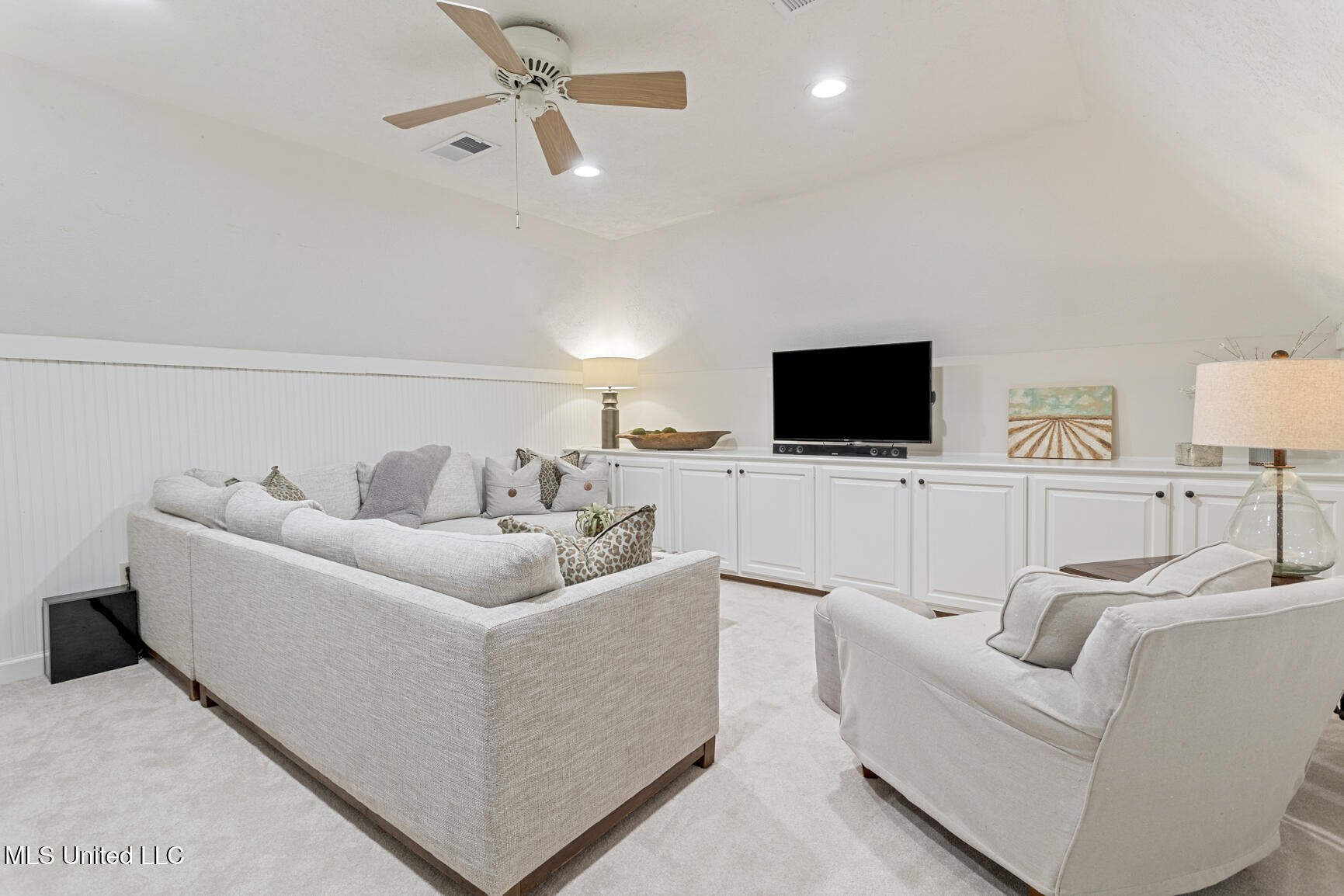 16 Greystone Drive
