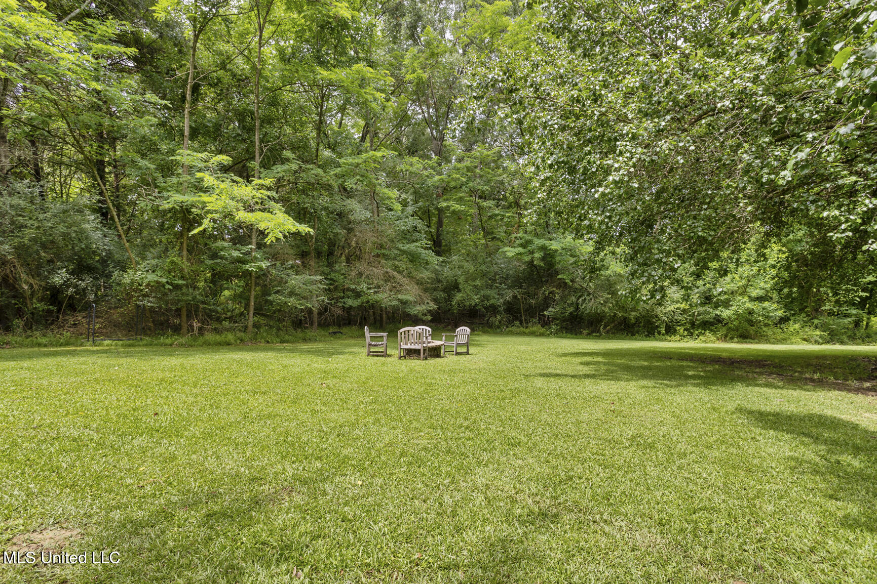 16 Greystone Drive